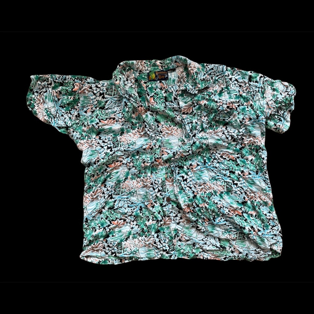 Beachy Roundy Bay Shirt